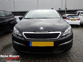 Peugeot 308 1.6 Blue HDI 120pk picture 6