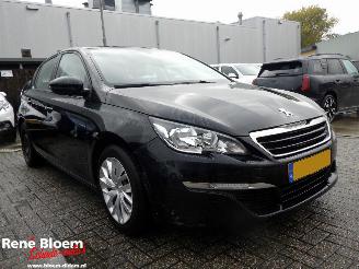 Peugeot 308 1.6 Blue HDI 120pk picture 5