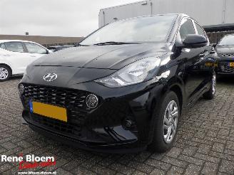krockskadad bil auto Hyundai I-10 1.0 Comfort 5drs Airco 2021/9