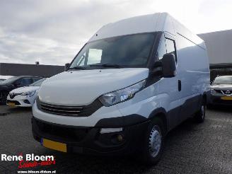 skadebil bedrijf Iveco Daily 35S16V 2.3 352 H2 Automaat 156pk 2018/4