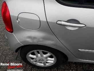 Renault Modus 1.6-16V Night & Day 111pk Automaat picture 14