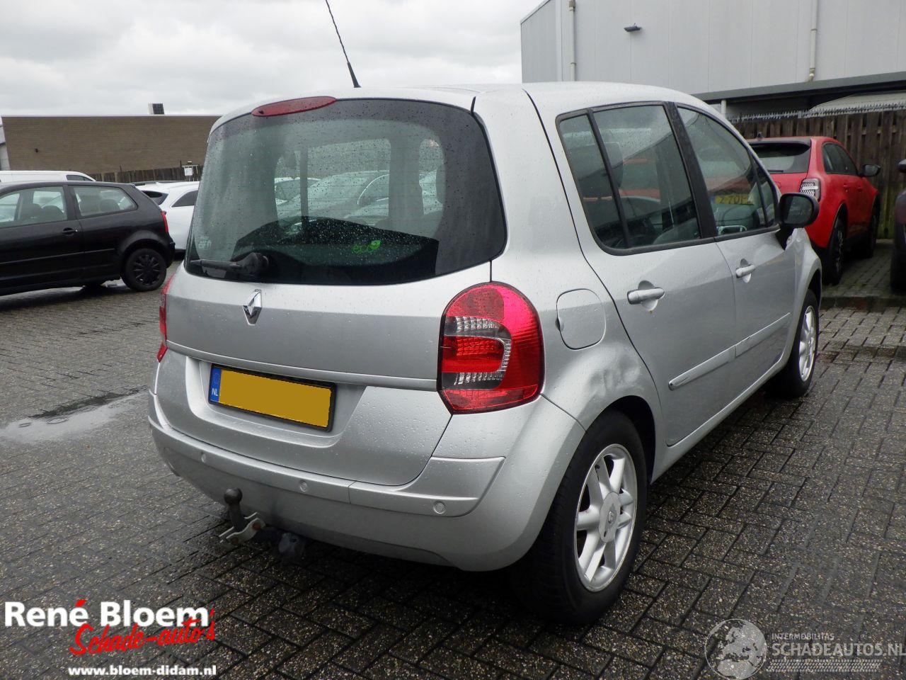 Renault Modus 1.6-16V Night & Day 111pk Automaat