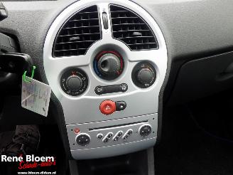 Renault Modus 1.6-16V Night & Day 111pk Automaat picture 17