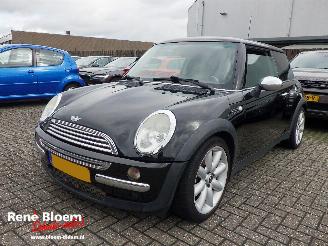 Schadeauto Mini Mini COOPER 1.6 Chili Automaat 2004/2
