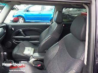 Mini Mini COOPER 1.6 Chili Automaat picture 19