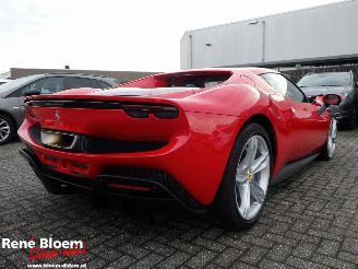 damaged passenger cars Ferrari 296 GTB 3.0 V6 Autmaat 830pk 2023/8