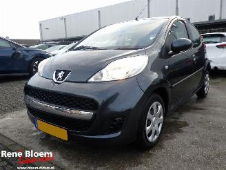 krockskadad bil auto Peugeot 107 1.0-12V XR 5drs Airco 2010/5