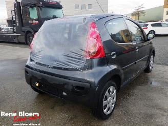 Peugeot 107 1.0-12V XR 5drs Airco picture 4