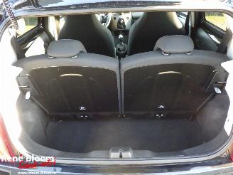 Peugeot 108 1.0 e-VTi Active Airco 5drs picture 14