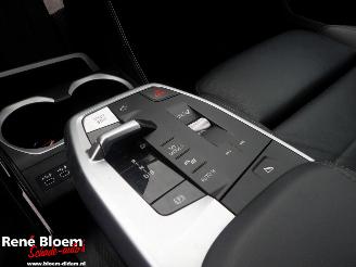 BMW iX1 eDrive20 67kWh 204pk M-pakket Automaat picture 13