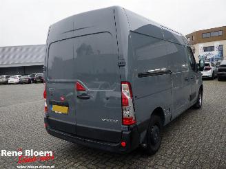 Renault Master 2.3 DCI 135L2H2 135pk a-camera picture 4