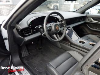 Porsche Taycan Sport Turismo 105kwh Performance + Battery picture 17