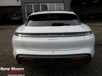 Porsche Taycan Sport Turismo 105kwh Performance + Battery picture 3