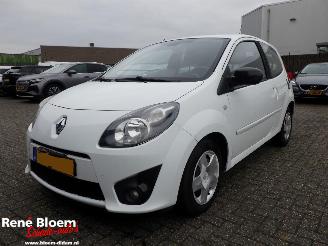 skadebil auto Renault Twingo 1.2 16V Dynamique 2010/9