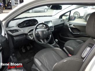 Peugeot 208 1.2 VTI Envy Airco picture 12