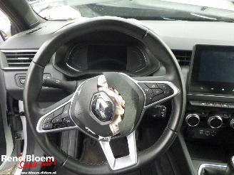 Renault Clio 1.0 TCE Intens 5drs Navi picture 14