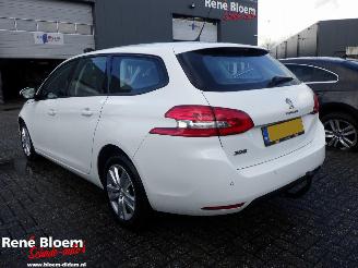 Peugeot 308 1.2 Puretech Blue Active Clima 5drs picture 2