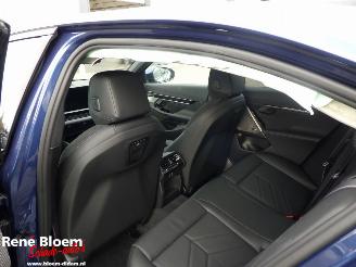 BMW 5-serie 520i M-pakket Full Option 190pk picture 16