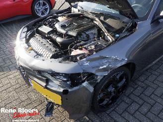 Alfa Romeo Giulia 2.0 T AWD Veloce Q4 picture 10