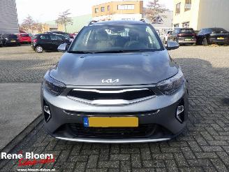 Kia Stonic 1.0 T-GDI MHEV Dynamicline picture 3