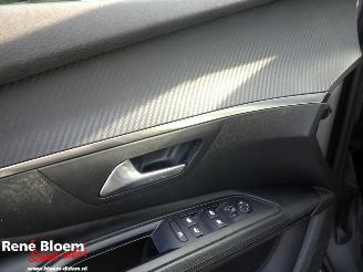 Peugeot 5008 1.2 PureTech Blue Lease Executive Automaat 7-persoons picture 18