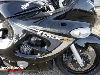 Suzuki GSX 600 F picture 16