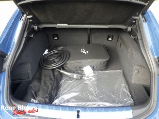 Porsche Taycan GTS Sport Turismo picture 14