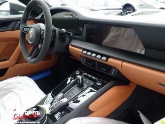 Porsche 911 992.2 3.6 T-hybrid GTS Keramische remmen picture 14