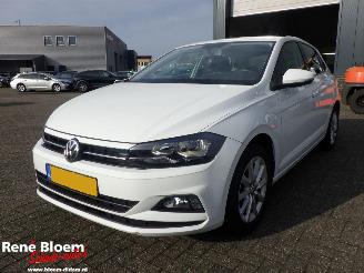 Schadeauto Volkswagen Polo 1.0 TSI Comfortline Business 5drs Navi 2018/11