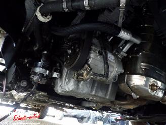 Peugeot Boxer 2.2 BlueHDi 140 S&S L2H1 Navi picture 18