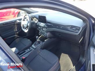 Ford Focus 1.0 EcoBoost Hybrid ST-Line picture 8