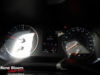 Renault Clio 1.0 TCe Zen picture 12