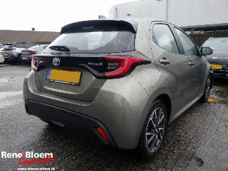 krockskadad bil auto Toyota Yaris 1.5 Hybrid Dynamic Automaat 5drs 2023/12