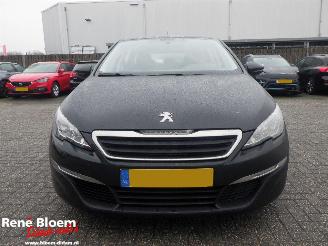 Peugeot 308 1.2 Puretech 110pk picture 6