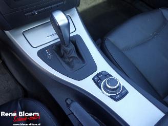 BMW 3-serie 318i Automaat 143pk picture 17