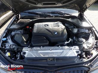 BMW 3-serie 318i automaat picture 10