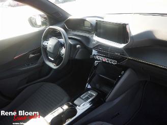 Peugeot e-2008 EV Active Pack 50kWh picture 8