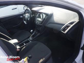 Ford Focus 1.0 ST-Line 5drs picture 8