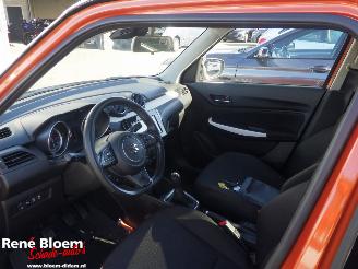 Suzuki Swift 1.2 Select Smart Hybrid picture 13