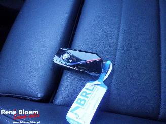 BMW iX1 eDrive20 67kWh 204pk M-pakket Automaat picture 20