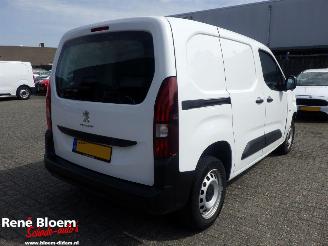 skadebil bedrijf Peugeot Partner 1.5 BlueHDI Premium 131pk Automaat 2022/4