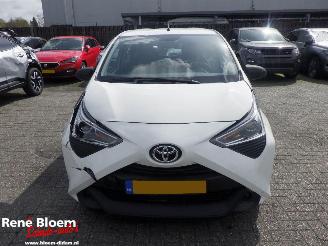 Toyota Aygo 1.0 VVTi x-fun 5drs Airco picture 6