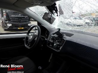 Volkswagen Up! 1.0 5drs Airco picture 10