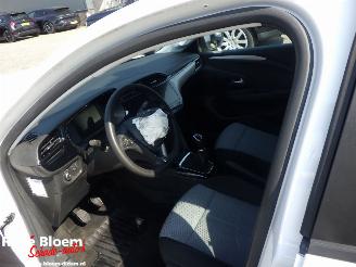 Opel Corsa 1.2 Edition 5drs picture 16