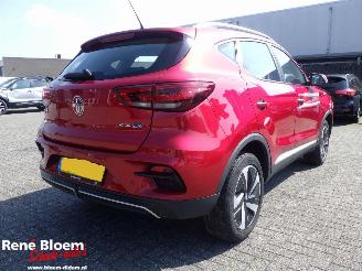 krockskadad bil auto MG ZS EV Long Range Comfort 70kwh 2023/12