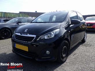 damaged passenger cars Peugeot 108 1.0 e-VTi Active Airco 5drs 2017/6