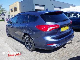 Ford Focus Wagen 1.0 EcoBoost ST-Line Business picture 2