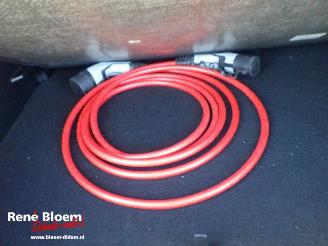 Peugeot e-2008 EV Allure Pack 50 kWh picture 17