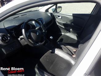 Renault Clio 0.9 Tce Intens 5drs Navi picture 12