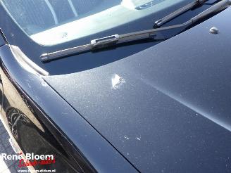 Renault Twingo 1.0 SCe Intens 5drs Navi Clima picture 19